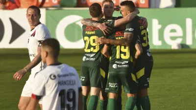 Defensa y Justicia derrotó a Newell’s y lo alcanzó en la tabla de posiciones