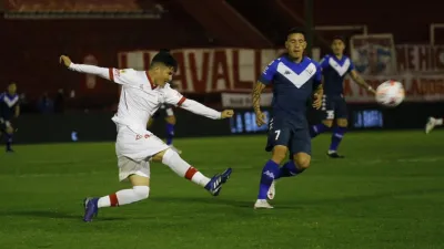 Fútbol: Huracán y Vélez repartieron puntos en Parque Patricios