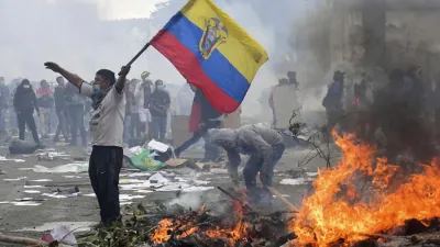 El presidente ecuatoriano, Lenin Moreno, ordenó salir a los militares a la calle para reprimir las protestas.