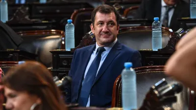 Kueider insistió con dar una “discusión interna” dentro del bloque FdT en el Senado