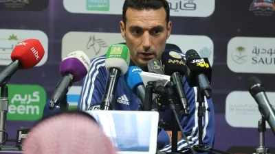 “Muchos jugadores demostraron que pueden estar”, aseguró Lionel Scaloni tras la victoria