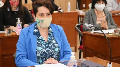 Elena Acosta