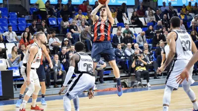 A San Lorenzo no le alcanzó con el aporte del “Chuzito” González ante Virtus Bologna