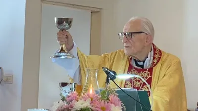 Imagen de archivo del cardenal Estanislao Esteban Karlic.