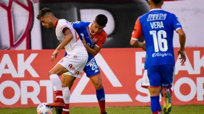 Fútbol: Huracán y Unión repartieron puntos en el Palacio Ducó