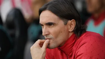 Pretendido por Boca, Diego Martínez renunció como DT de Huracán