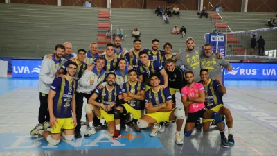 Vóley: Paracao inició con un sólido triunfo el último tour antes de los playoffs