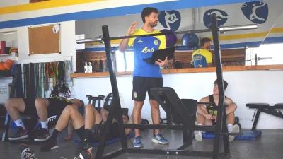 Vóley: Paracao reanudó las prácticas buscando ser un duro anfitrión en el cuarto tour