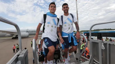 Eliminatorias: Argentina viajó a Brasil y hay dos posibles regresos entre los titulares