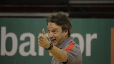 "Algún día me gustaría volver a dirigir a Instituto”, admitió el paranaense Müller