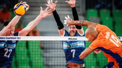 Vóley: Argentina cayó con Países Bajos, pese al aporte del paranaense Luciano Vicentín