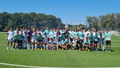 Fútbol: con el entrerriano Saralegui, la selección argentina sub 20 jugó un amistoso