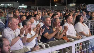 El gobernador Rogelio Frigerio participó de la Fiesta Nacional del Chamamé en Federal. 