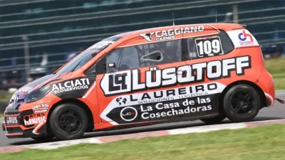 Federico Pérez y Luciano Gamulín fueron los más veloces del Turismo Pista en La Plata