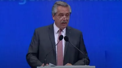 Alberto Fernández