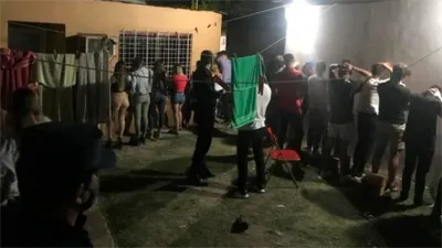 Más de 35 jóvenes participaron de una fiesta clandestina en Chajarí.