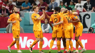 Sin fisuras, Países Bajos cumplió ante el anfitrión y se quedó con el Grupo A del Mundial