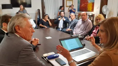 Rosario Romero con diputados de Cambiemos