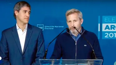 Rogelio Frigerio en conferencia