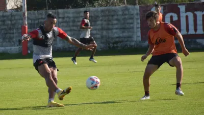 Con Lucas Barrios en la lista, Patronato tiene a sus convocados para la Copa Argentina