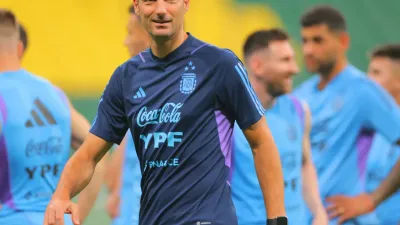 Scaloni confirmó que Messi, Di María y Otamendi no viajarán a Indonesia