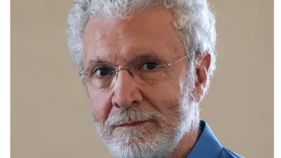 Carlos Gabetta, durante la presentación de "La encrucijada argentina", en agosto de 2013.