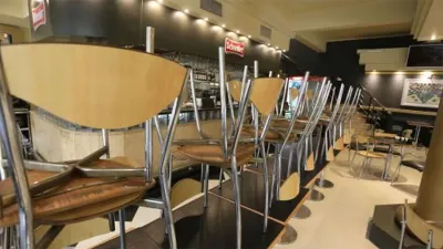 Los trabajadores gastronómicos y hoteleros manifestaron su preocupación por las dificultades económicas como consecuencia de la pandemia y solicitaron que se analice el protocolo que les permitiría habilitar su reapertura.