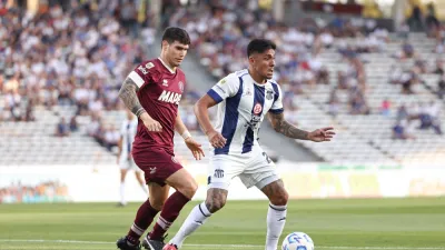 Lanús venció a Talleres y lo alejó de la cima en la Liga Profesional de Fútbol