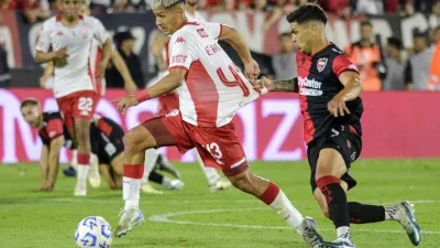 Huracán pisó fuerte en Rosario y venció a Newell’s a puro gol para alcanzar la cima