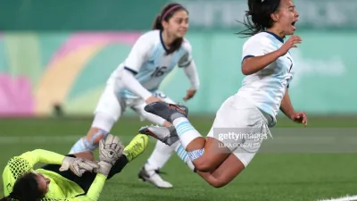 Citaron a las entrerrianas Yael Oviedo y Soledad Jaimes a la selección femenina de fútbol