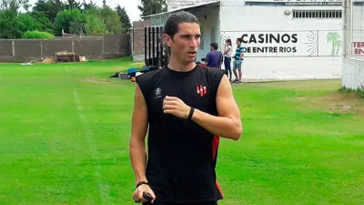 Patronato logró la renovación de Bruno Urribarri y repatrió a Dylan Gissi