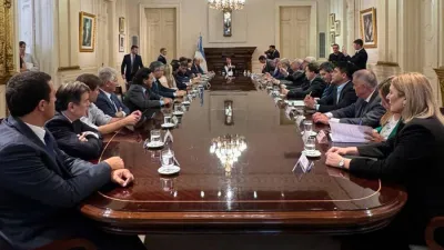 El gobierno nacional convocará a los gobernadores nuevamente para abordar el tratamiento de la “Ley Bases” en Diputados.