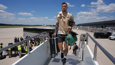 Copa América: Paredes se perfila como titular en la formación de Argentina para el debut