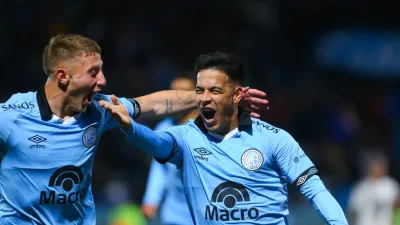 En Córdoba, Belgrano derrotó a Deportivo Riestra con una ráfaga de goles