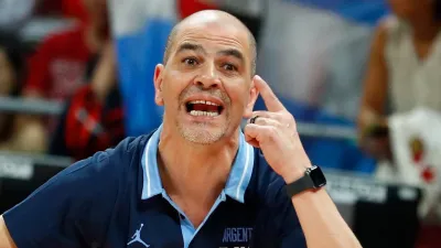 Básquet: Hernández volvió a poner en duda si estará en Tokio con la selección argentina