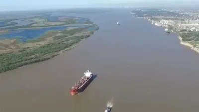 El 12 de febrero está prevista la apertura de sobres que iniciará el proceso de evaluación de las distintas ofertas para el dragado de la Hidrovía. Muchos intereses en pugna, ninguno en defensa de la soberanía del país.