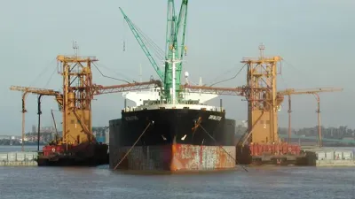 La hidrovía Paraná-Paraguay es una ruta fluvial clave para el traslado de la producción agropecuaria.