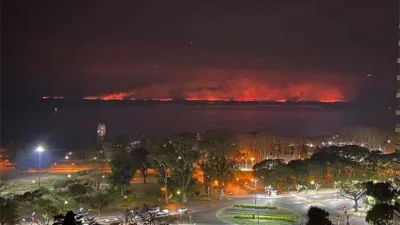 Distintas organizaciones y ciudadanos en generales reclaman una urgente sanción de Ley de Humedales, como una herramienta para combatir los incendios en las islas del Delta.