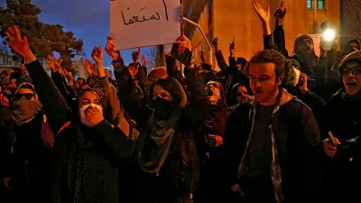 Muchos iraníes salieron a las calles para reclamar reformas al régimen.