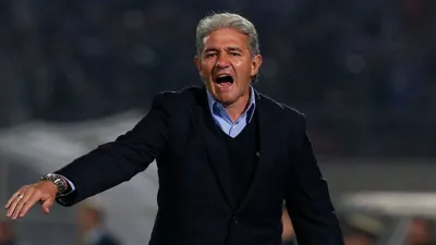 Fútbol: el entrerriano Jorge Burruchaga renunció como mánager de Independiente