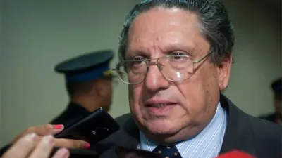 El exjuez federal José Antonio Solá Torino se suicidó en Salta capital entre las últimas horas del viernes y la madrugada de hoy, cuando iba a ser detenido por sus vínculos con el narcotráfico.