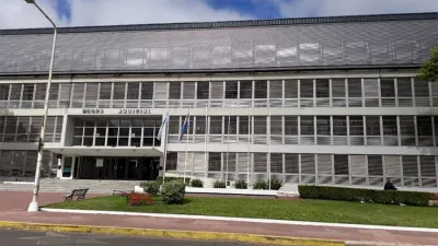 El Ministerio Público de la Defensa garantiza el servicio de Justicia a través de teléfonos de emergencias, entre otras medidas.