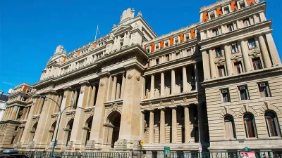 Los jueces Leopoldo Bruglia, Pablo Bertuzzi y Germán Castelli sufrieron derrotas judiciales, mientras el kirchnerismo avanza en el Senado para correrlos de sus cargos actuales.