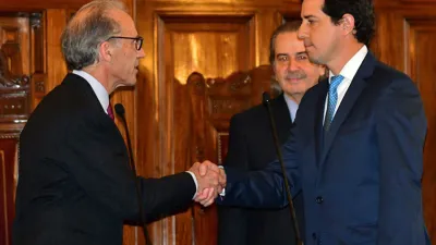 Eduardo Wado de Pedro jura el año pasado como nuevo integrante del Consejo de la Magistratura.