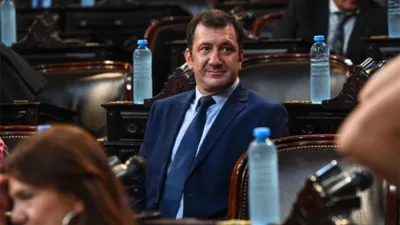 Edgardo Kueider es senador nacional por Entre Ríos.