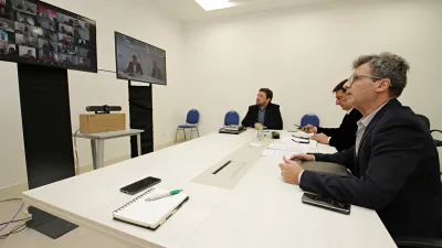 Acordaron pautas con intendentes para el retorno de los colectivos interurbanos