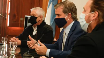 Martín Piaggio y equipo de gobierno