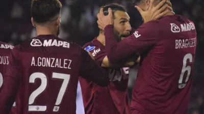 Sudamericana: Lanús logró el triunfo que necesitaba para instalarse en octavos de final 