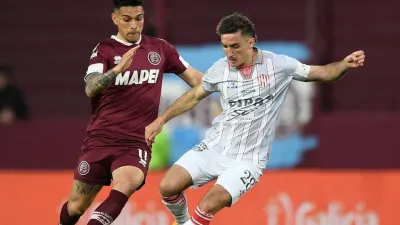  Fútbol: Unión de Santa Fe rescató un empate ante Lanús, pero suma tres partidos sin ganar