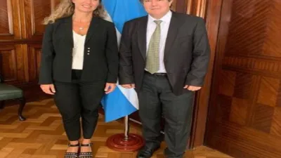 Lanziani junto a Silvina Guerra